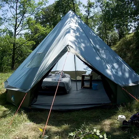 Hotel Munich Oktoberfest Glamping